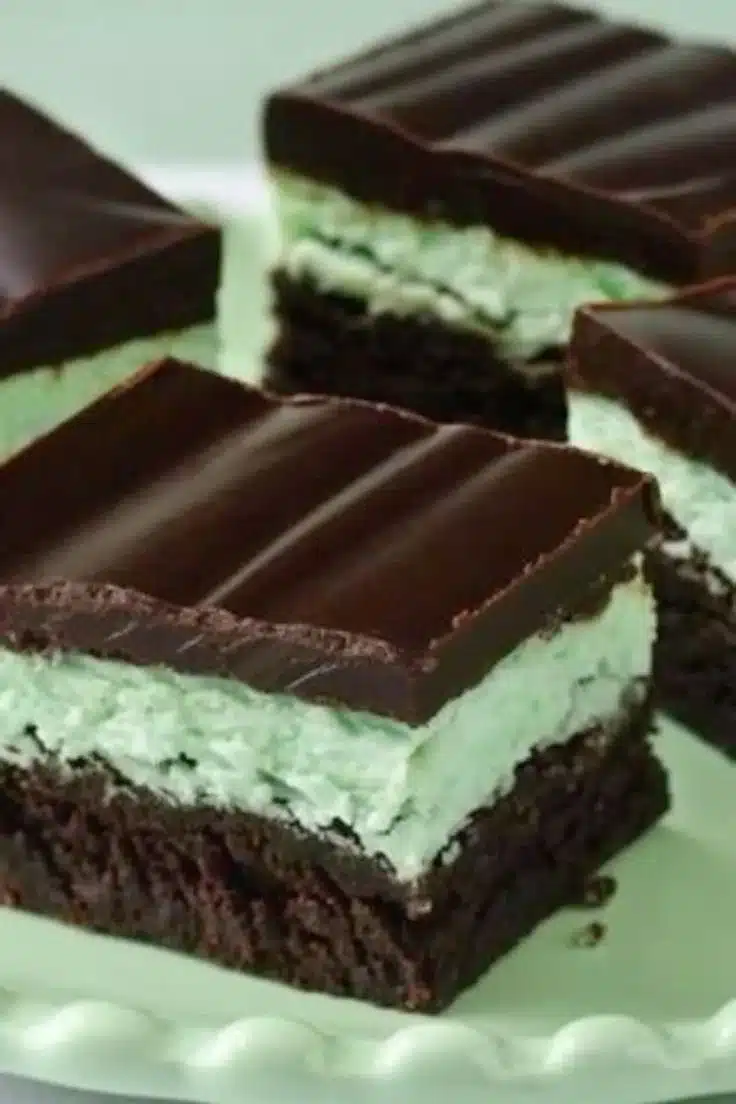 Delicious Chocolate Mint Brownies with a rich chocolate layer and mint frosting