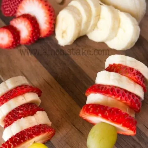 Colorful Dr. Seuss themed lunch box ideas for kids