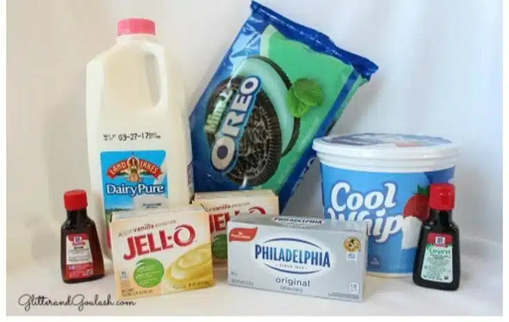 Mint Oreo Parfaits with layers of mint cream and crushed Oreo cookies